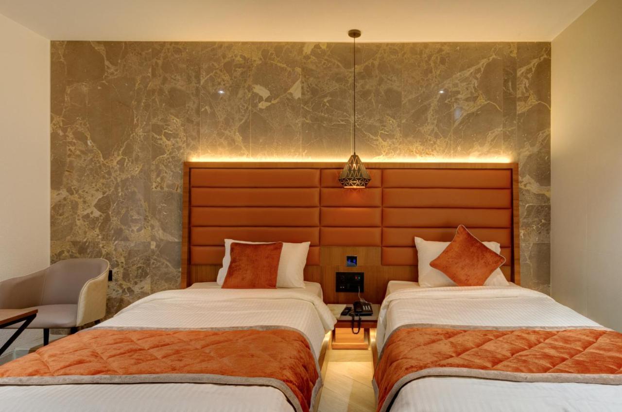 סוראט Hotel Diamond 26 מראה חיצוני תמונה